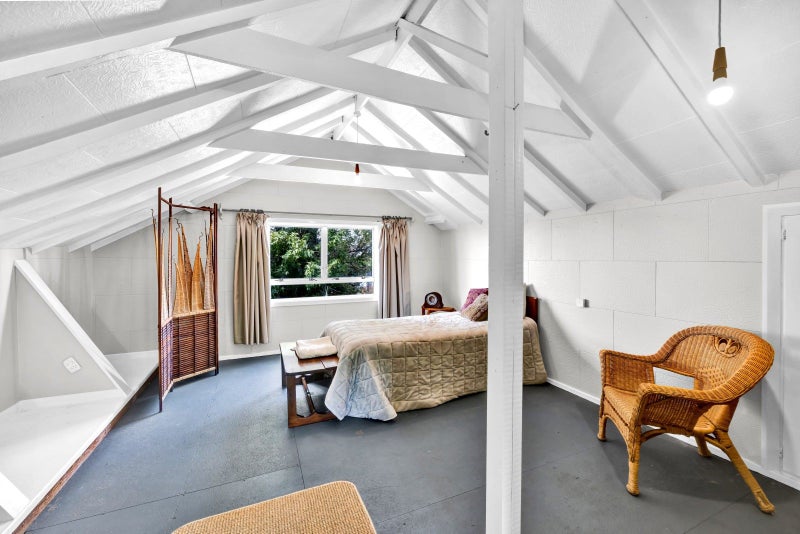 14 List Street, Welbourn, New Plymouth - Carousel 2