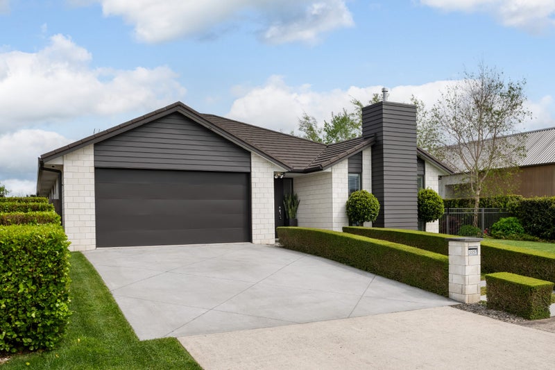 225 Cumberland Drive, Flagstaff, Hamilton - Carousel 2