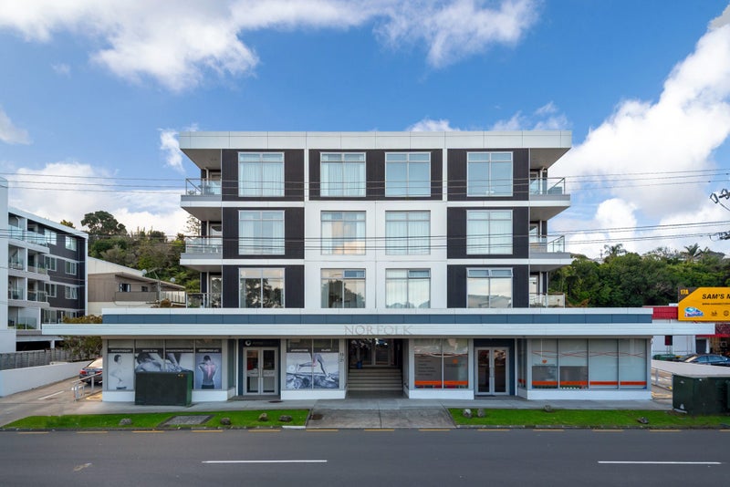 305/19 Bute Road, Browns Bay, Auckland - Carousel 2