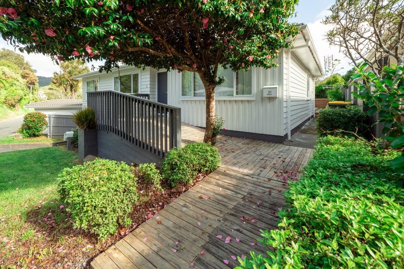 31 Warwick Street, Wilton, Wellington - Carousel 2