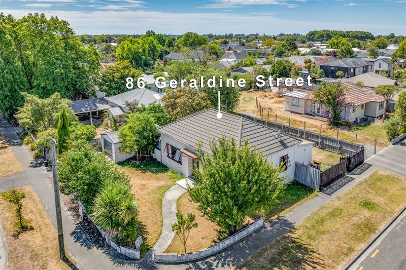86 Geraldine Street, Edgeware, Christchurch - Carousel 1