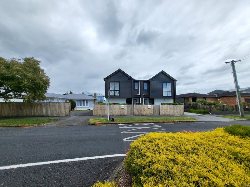 26B Eastdale Road, Avondale, Auckland - Carousel 17