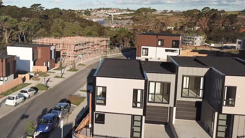 39 Waihou Crescent, Albany Heights, Auckland - Carousel 2