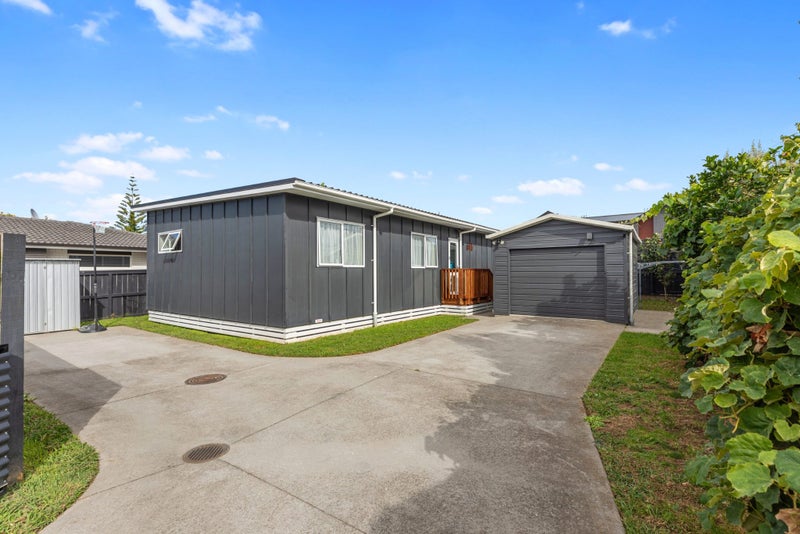 3A Stirling Grove, Greerton, Tauranga - Carousel 2