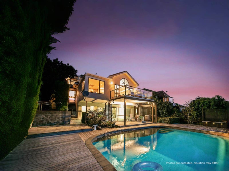 11 Ngaiwi Street, Orakei, Auckland - Carousel 1