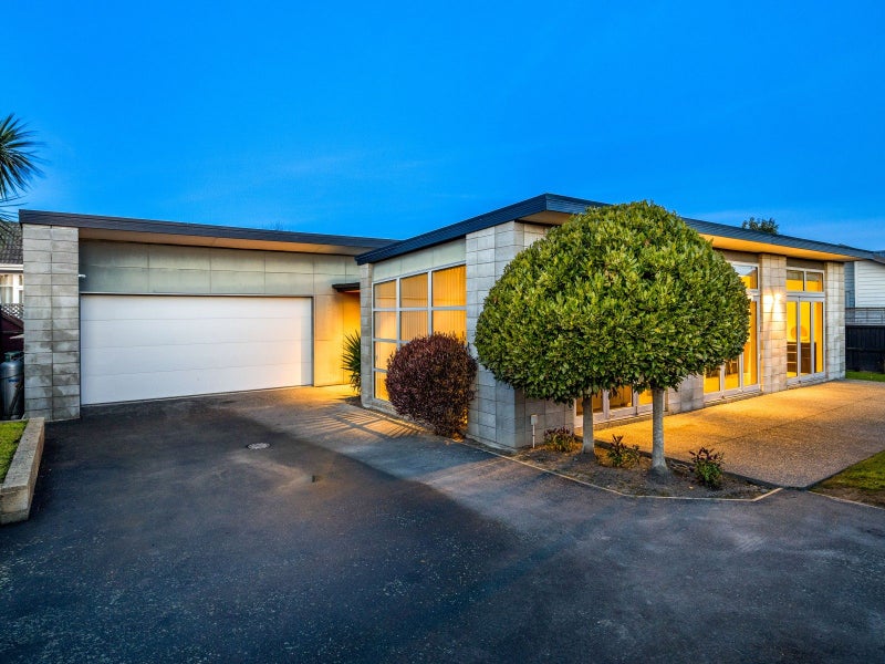 73 Beach Road, North New Brighton, Christchurch - Carousel 1