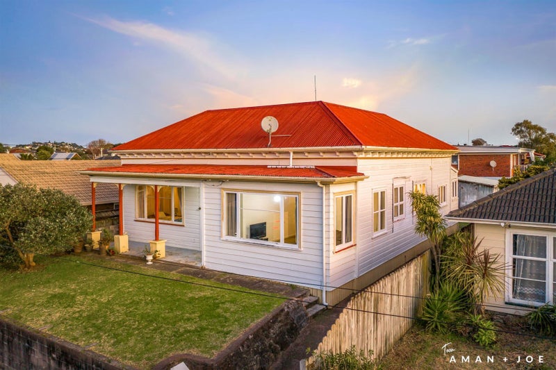 2/2 Aroha Avenue, Sandringham, Auckland - Carousel 2