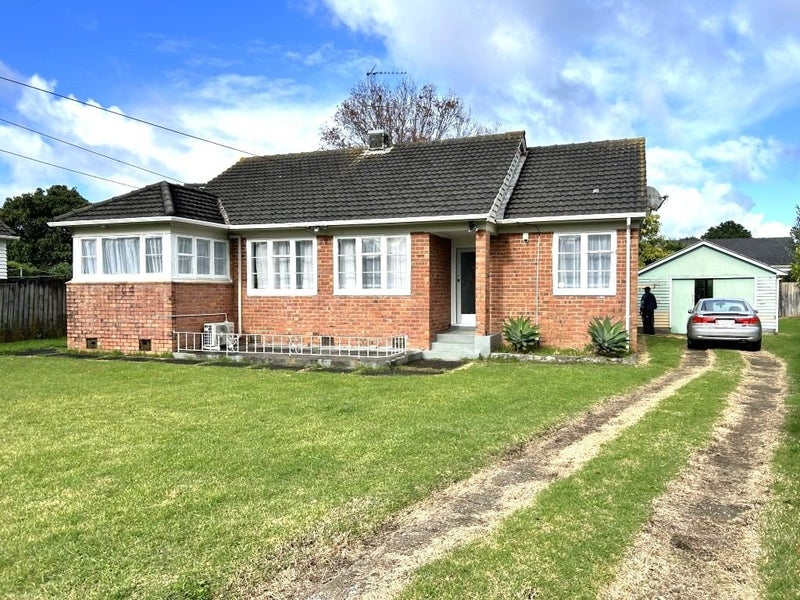 64 Lambeth Road, Sandringham, Auckland - Carousel 1