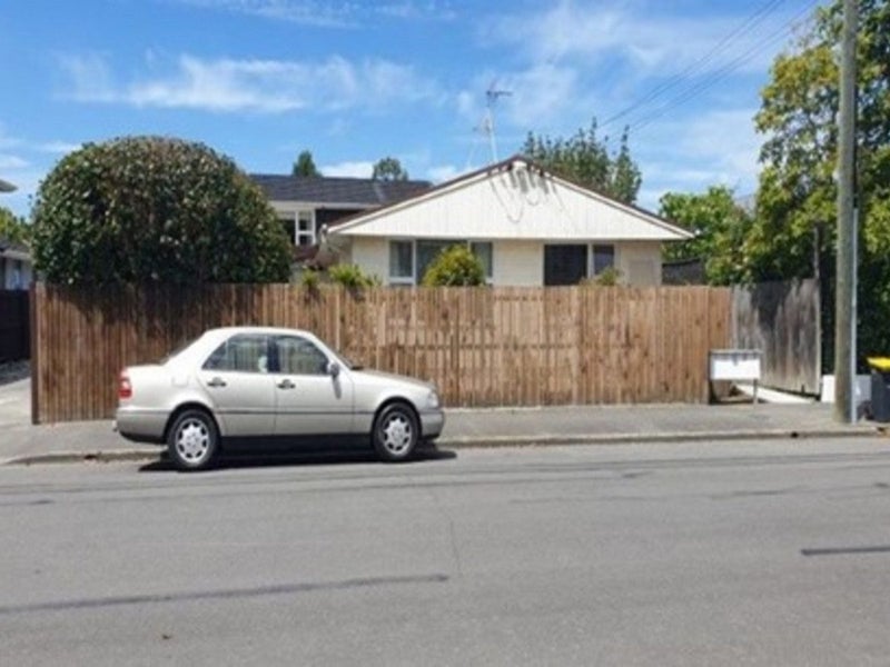 1/30 Bristol Street, St Albans, Christchurch - Carousel 1