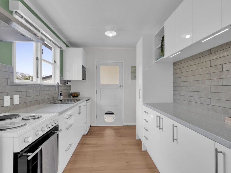 1 Moule Place, Fairfield, Hamilton - Carousel 2