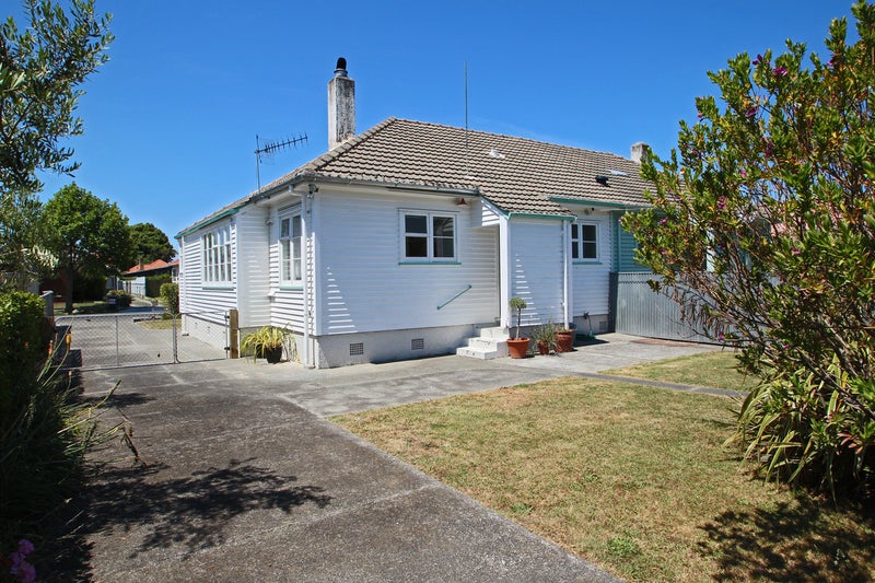 13 Rutherford Road, Marewa, Napier - Carousel 1