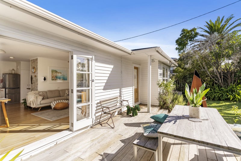 1/21 Fordham Street, Beach Haven, Auckland - Carousel 2