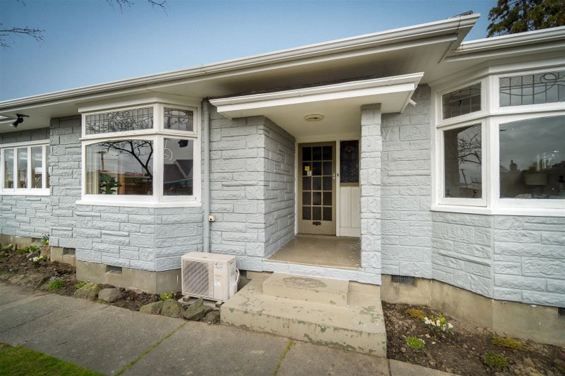 2 Milton Street, Somerfield, Christchurch - Carousel 1