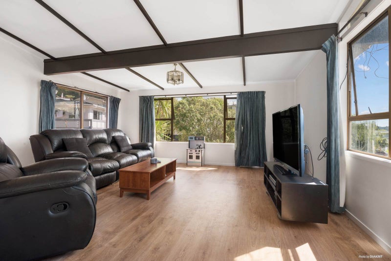 22 Bonito Place, Bayview, Auckland - Carousel 2