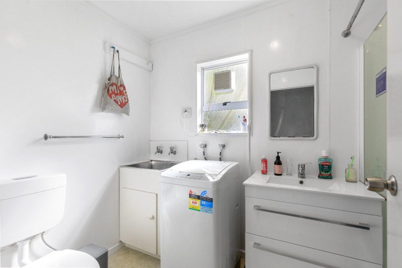 44 Moffitt Street, Vogeltown, Wellington - Carousel 7