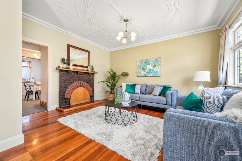 9 Fairfield Avenue, Fairfield, Lower Hutt - Carousel 1