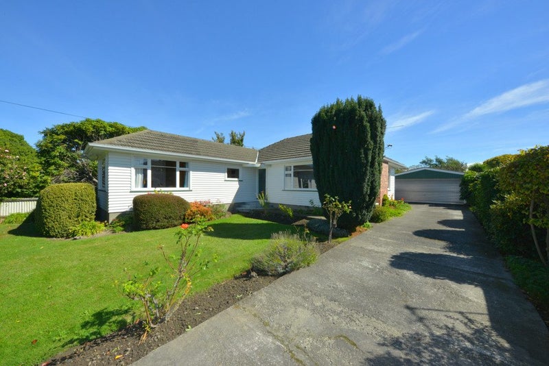 152 Springs Road, Hornby, Christchurch - Carousel 1