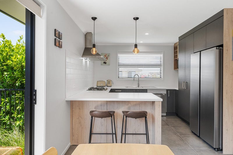 1 Fetlock Way, Papamoa, Papamoa - Carousel 2