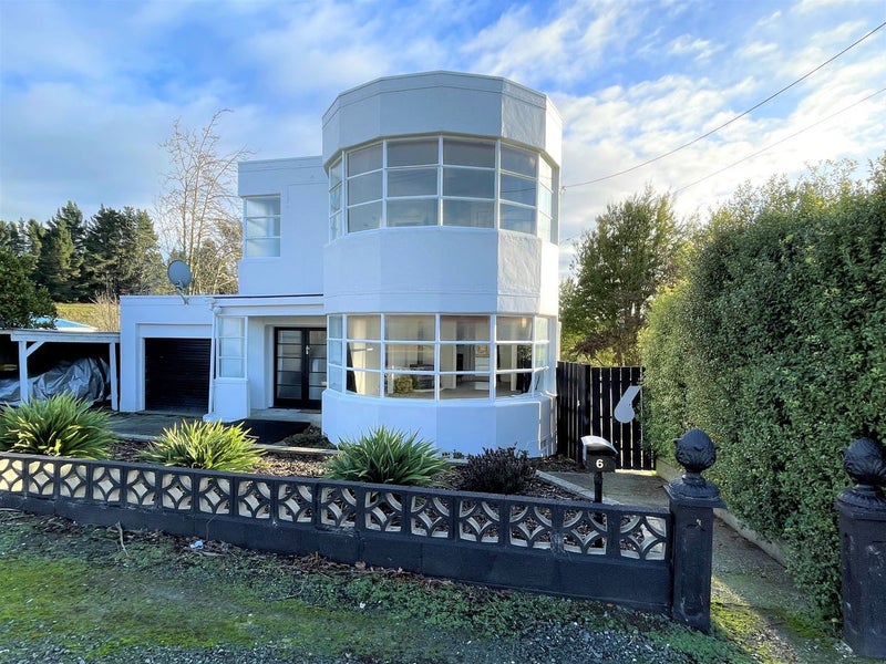 6 Cossens Street, Balclutha, Balclutha - Carousel 1