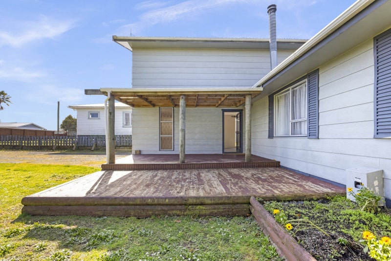 146 Miranda Street, Stratford, Stratford - Carousel 2