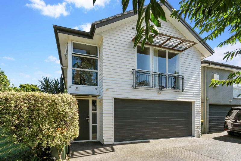 71 The Track, Takanini, Auckland - Carousel 2