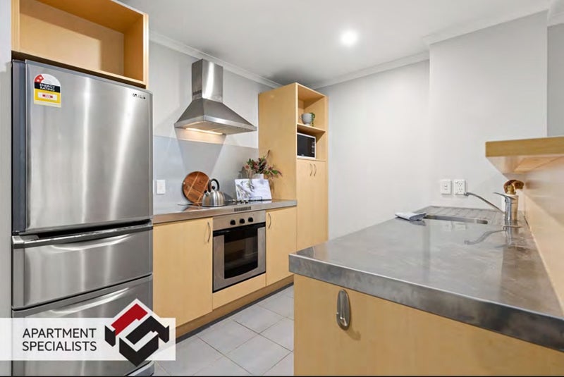 2L/20 Charlotte Street, Eden Terrace, Auckland - Carousel 2