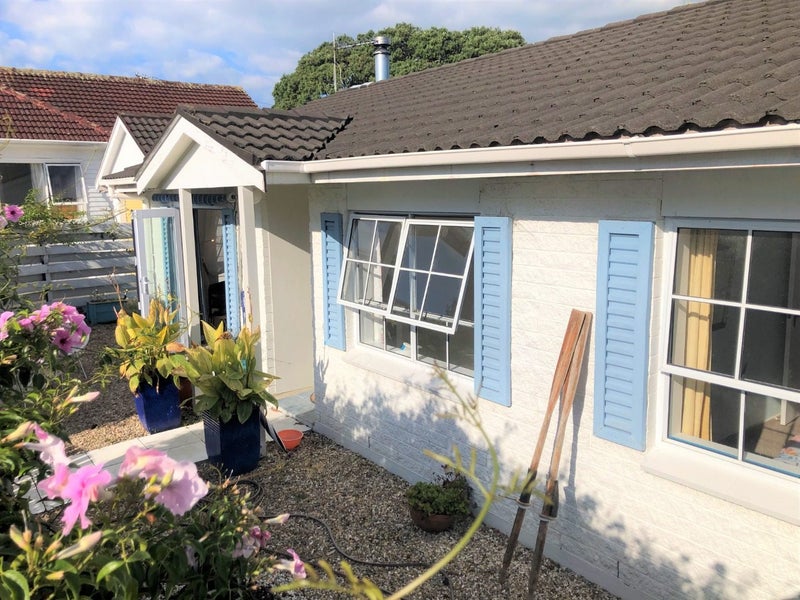 2/55 Lake Road, Devonport, Auckland - Carousel 20