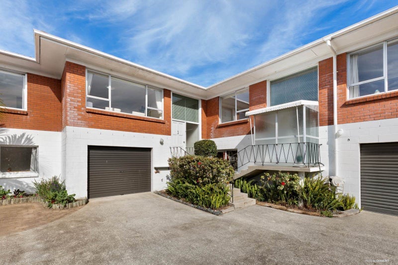 4/1 Rata Road, Devonport, Auckland - Carousel 13