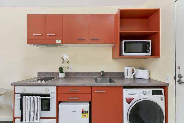 209/5 Aitken Street, Thorndon, Wellington - Carousel 2