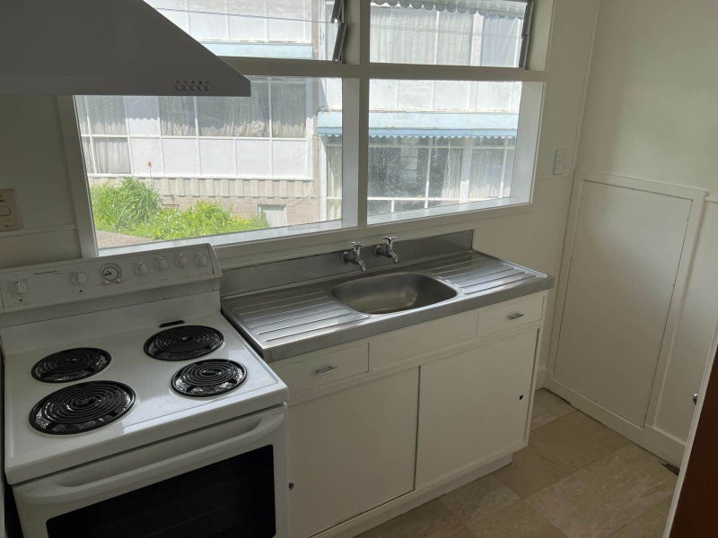 42 Comins Crescent, Mission Bay, Auckland - Carousel 2