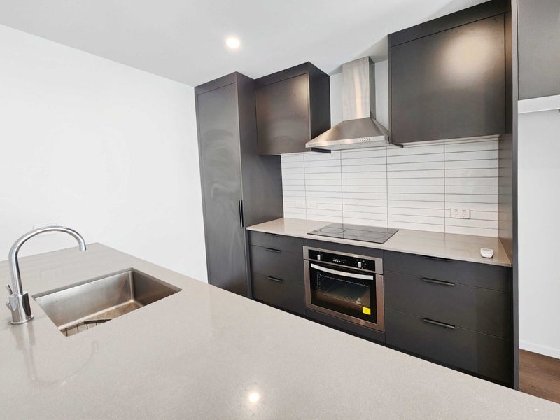 10/7 Johnston Grove, Taita, Lower Hutt - Carousel 1