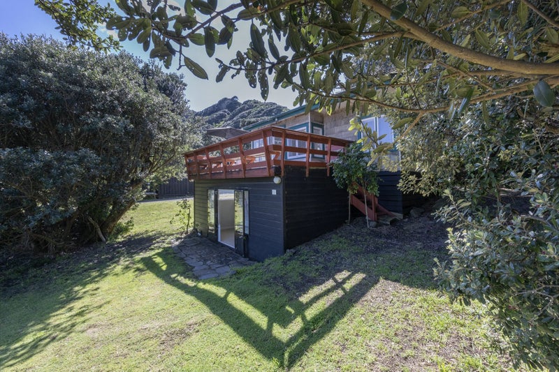 35 North Piha Road, Piha, Piha - Carousel 2