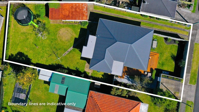 6 Union Street, Merrilands, New Plymouth - Carousel 25