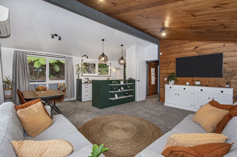 8 Kauri Place, Parahaki, Whangarei - Carousel 2