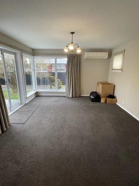 32 Tintern Avenue, Avonhead, Christchurch - Carousel 2