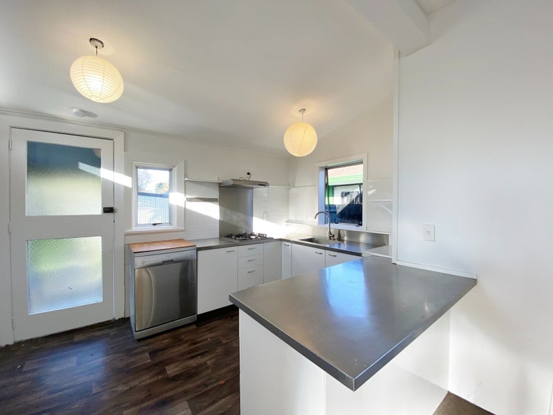 152 Aldwins Road, Phillipstown, Christchurch - Carousel 2