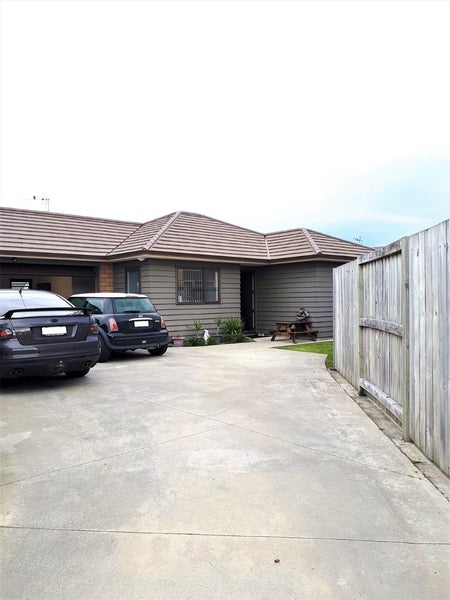 19 Charlotte Crescent, Dinsdale, Hamilton - Carousel 13