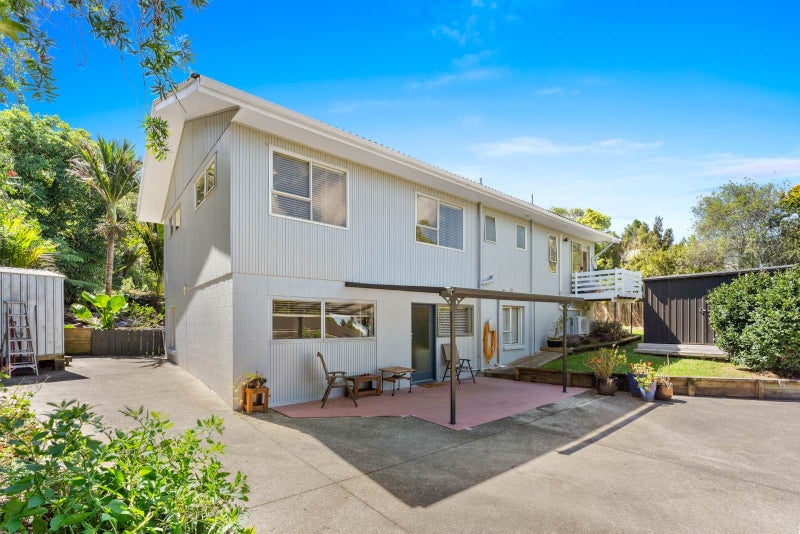 15 Reynolds Place, Torbay, Auckland - Carousel 1