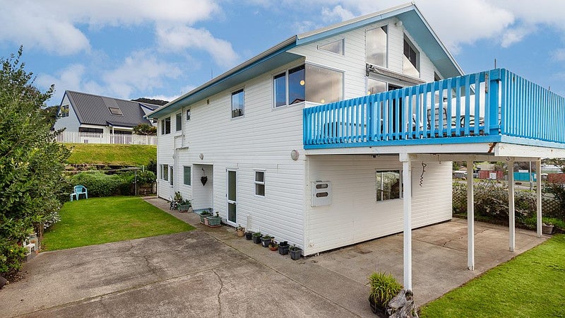 35 Heale Street, Matata, Whakatane - Carousel 2