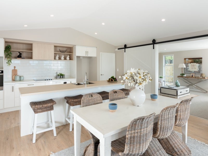 7 Lakeside Terrace, Ōmokoroa - Carousel 2