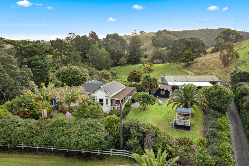 1168 Leigh Road, Warkworth - Carousel 1