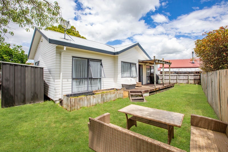 3 Penney Green, Nawton, Hamilton - Carousel 2