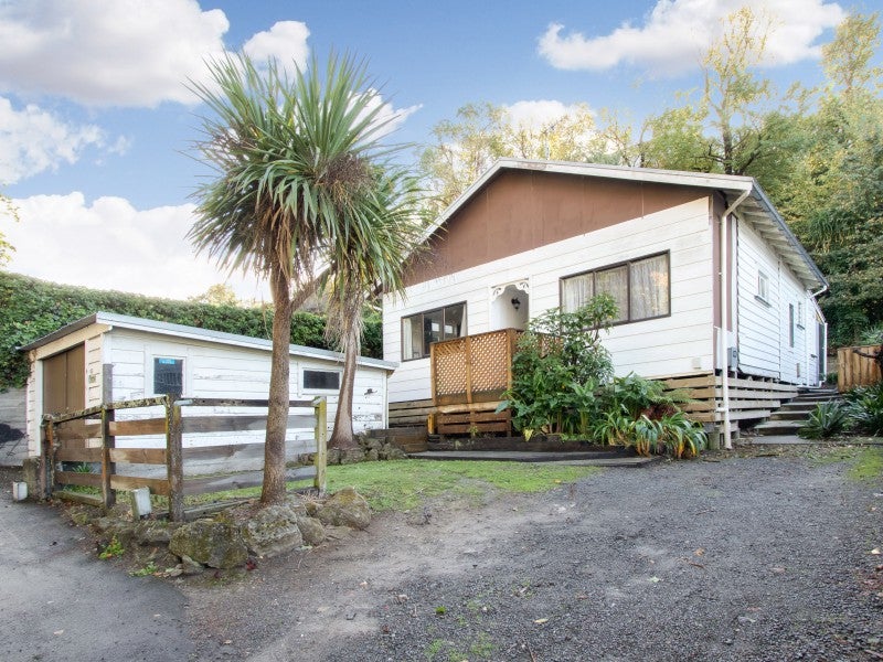 51 Milton Road, Bluff Hill, Napier - Carousel 19