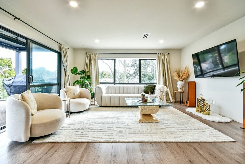 7 Palmetto Place, Goodwood Heights, Auckland - Carousel 2