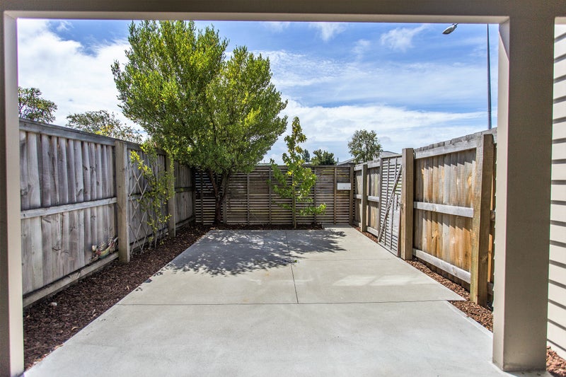 22 Charles Street, Waltham, Christchurch - Carousel 2