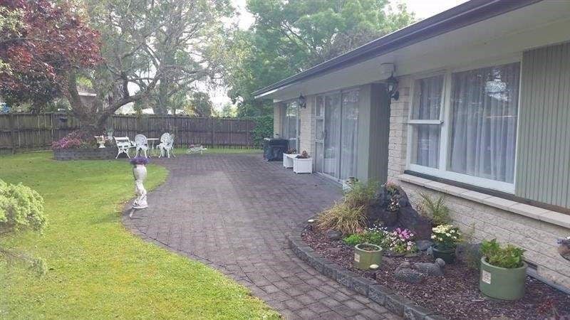 2 Snowden Place, Opaheke, Papakura - Carousel 1