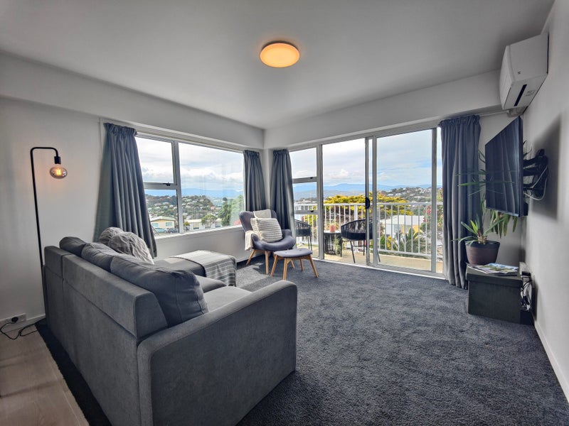 4/32 Akaroa Drive, Maupuia, Wellington - Carousel 2