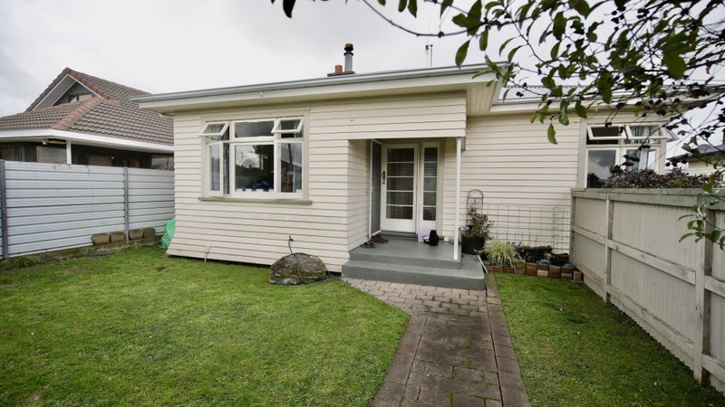 16 Rata Street, Tokomaru, Palmerston North - Carousel 2