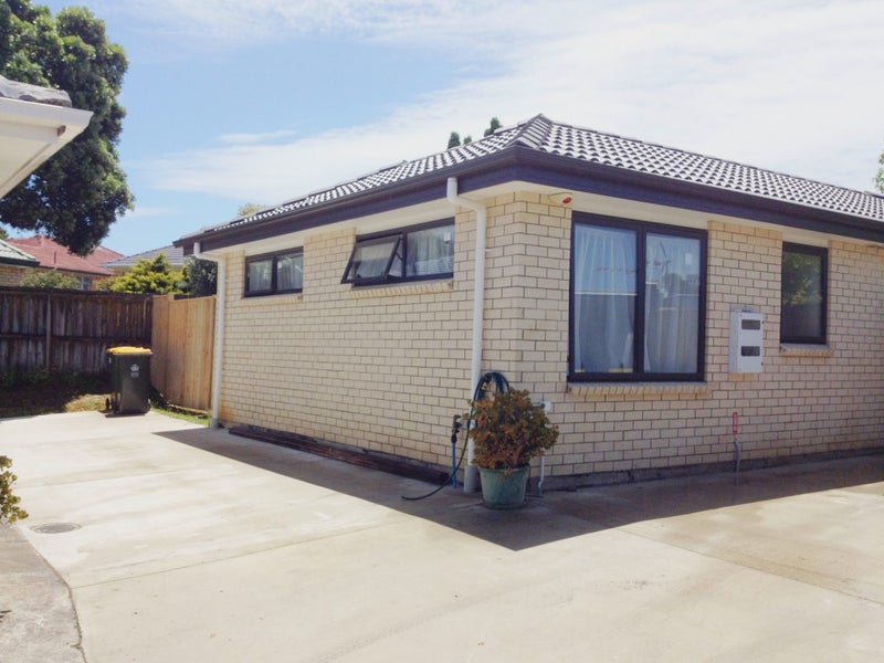 25 Maugham Drive, Bucklands Beach, Auckland - Carousel 2