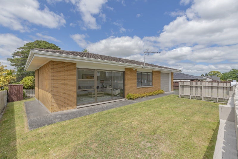 1/33 Gills Avenue, Papakura, Auckland - Carousel 1